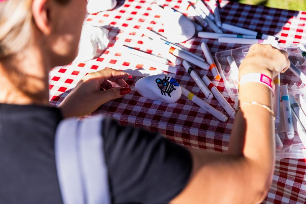 Atrakcja pikniku – warsztaty artystyczne dla rodzin i dzieci